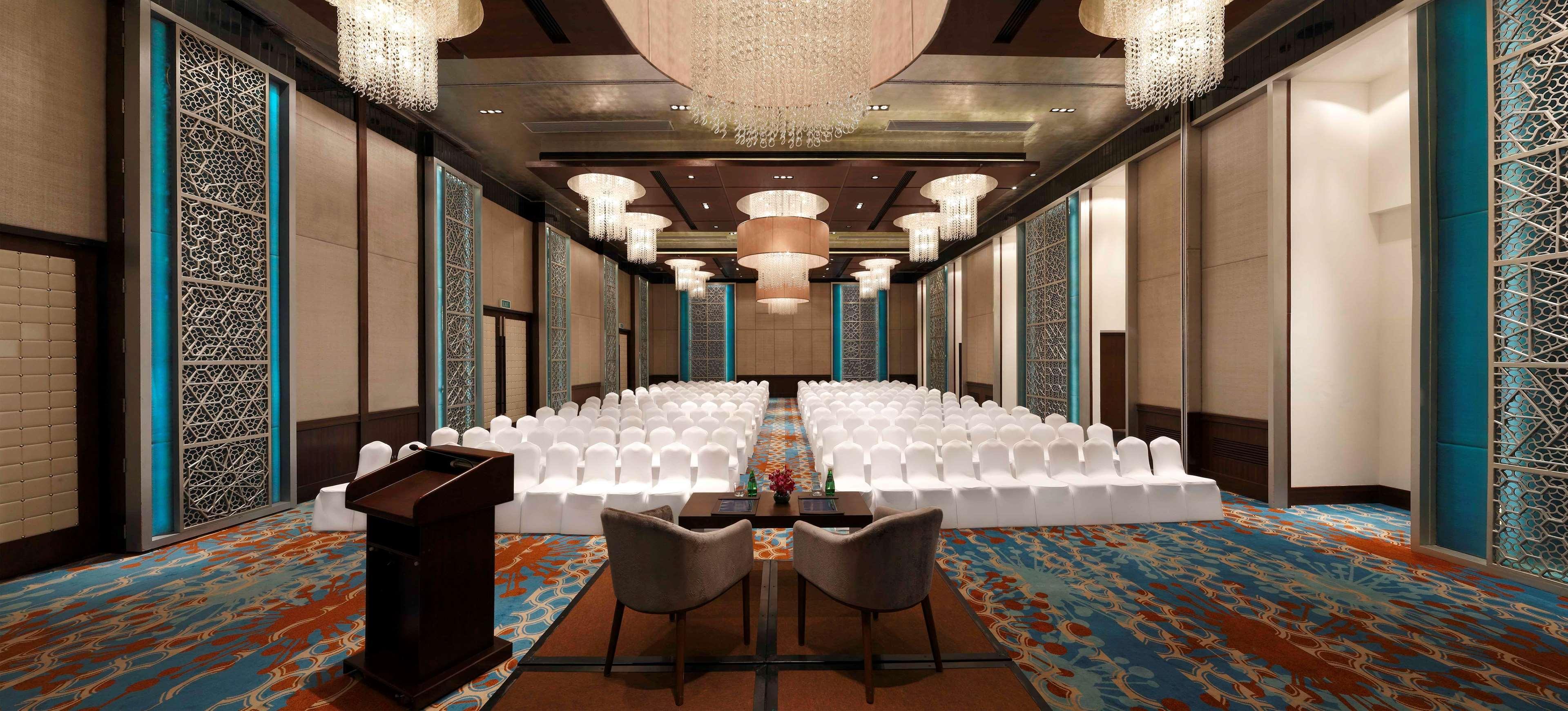 Hilton Jaipur Hotel Buitenkant foto The Grand Ballroom